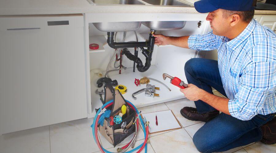 Professional water heater repair in Oakville, CT